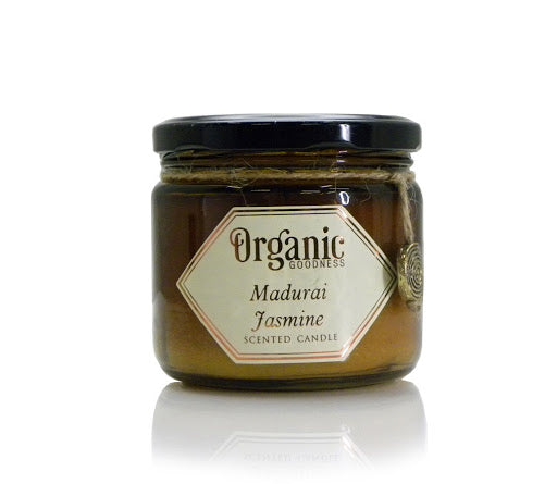 Organic Goodness kaars geparfumeerd met etherische olie van jasmijn uit de stad Madurai in India.