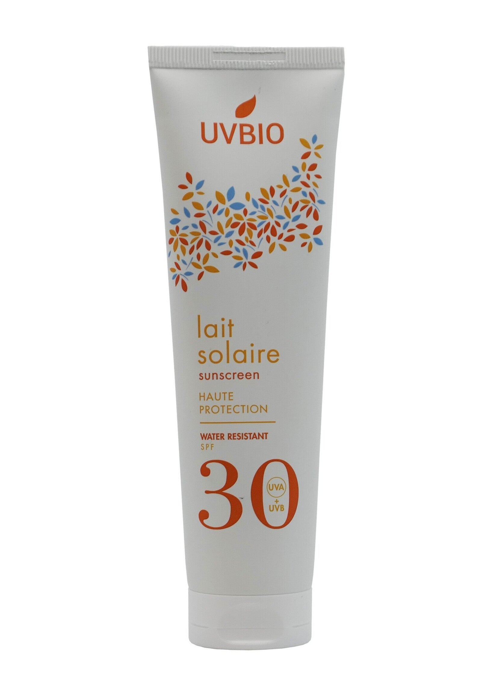 UVBIO Zonnemelk SPF 30 met wortel-, kokos- en karanjaolie-extracten biedt een hoge natuurlijke bescherming tegen UVA- en UVB-stralen. 