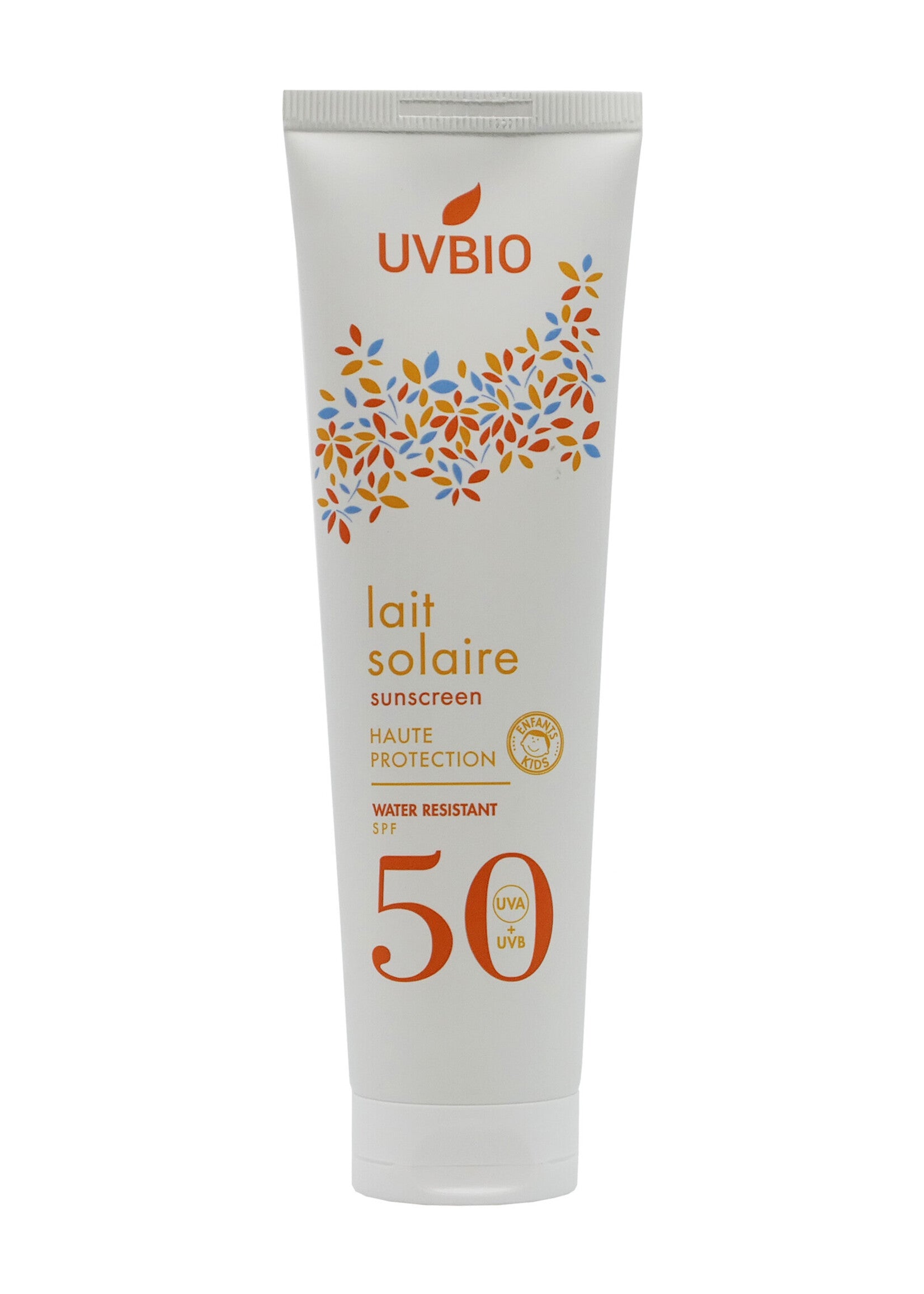 De UVBIO Biologische Zonnemelk SPF 50 met wortel-, kokosnoot- en zoete amandelolie-extracten biedt een hoge natuurlijke bescherming tegen UVA- en UVB-stralen. 